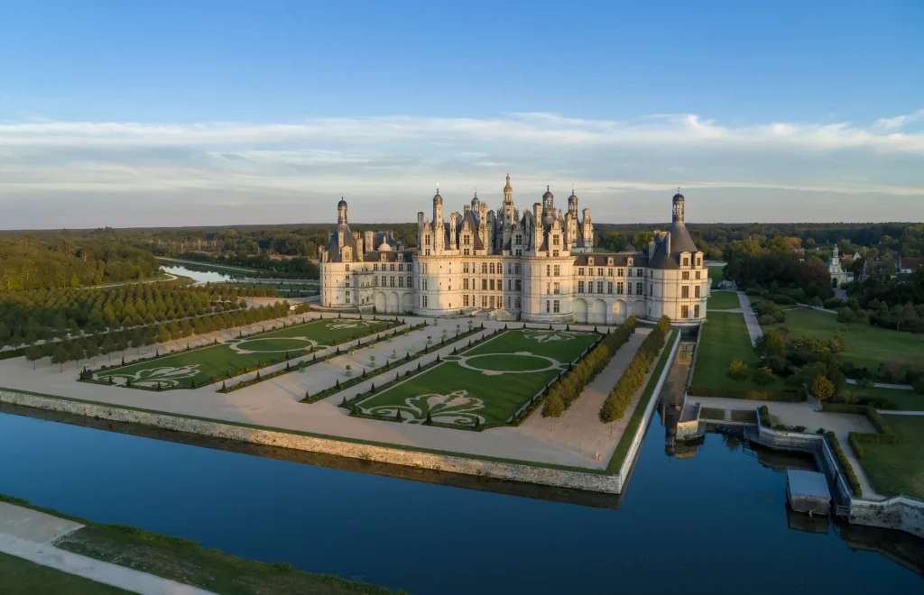 Le château de Chambord et ses jardins