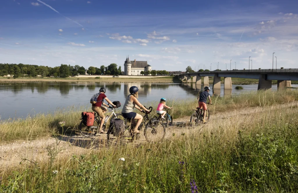 A vélo en famille à Sully-sur-Loire