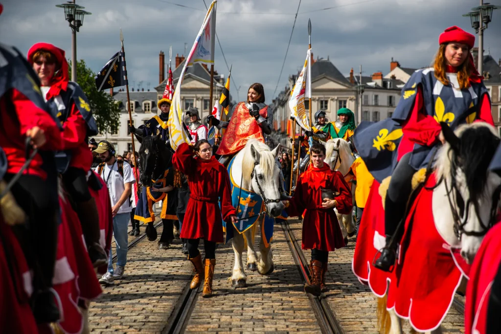 Défilé pendant les fêtes de Jeanne d'Arc à Orléans