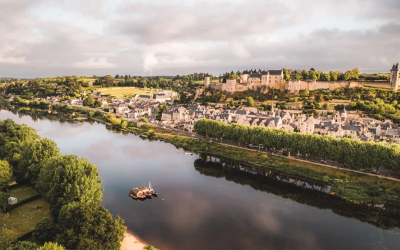 Forteresse royale de Chinon et la Vienne