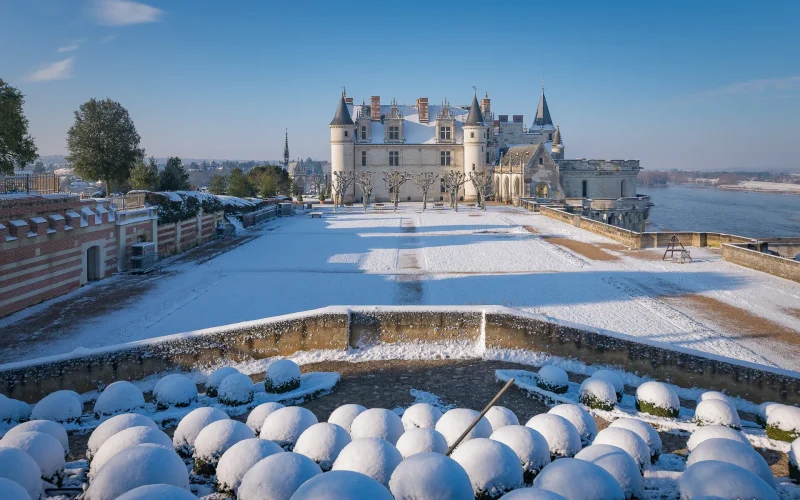 Le château royal d'Amboise sous la neige