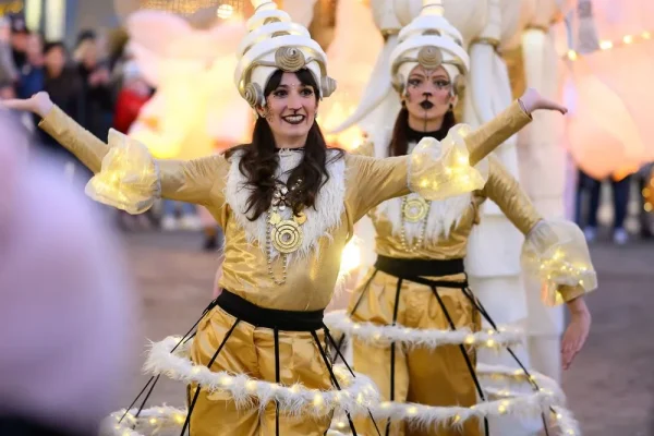 Danseuses de la parade de Noel à Chartres